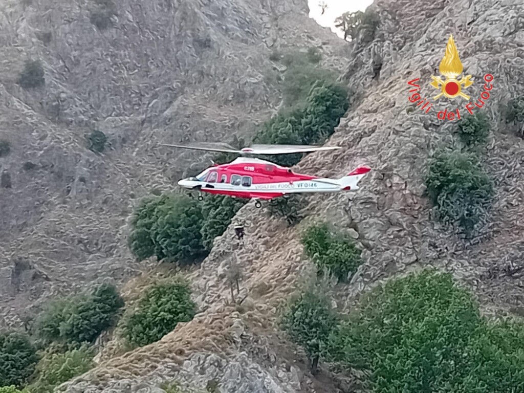 elicottero vigili fuoco