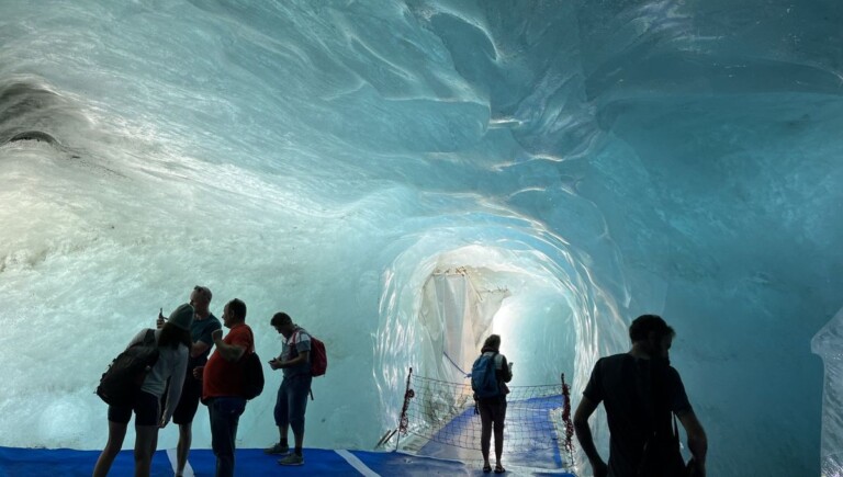 grotta di ghiaccio chamonix