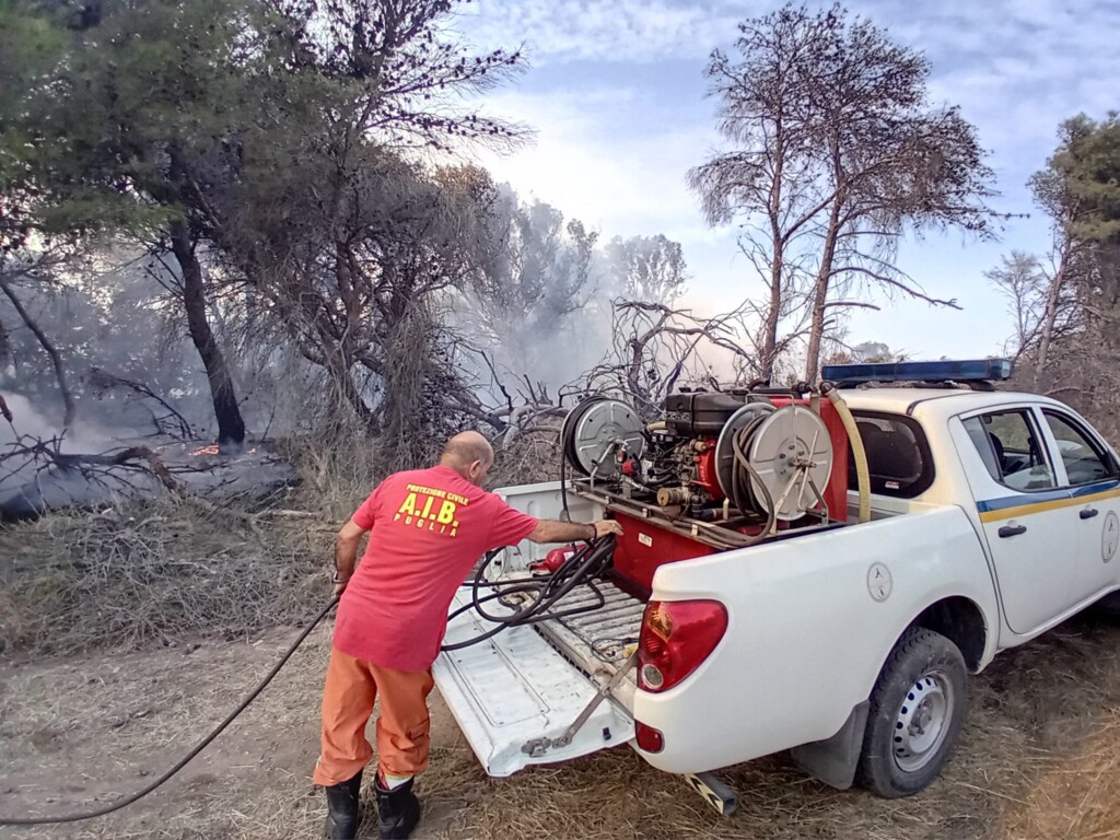 incendio lequile