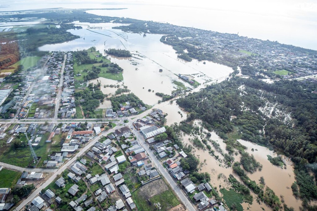 maltempo ciclone brasile porto alegre