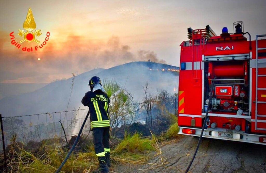 maltempo vento forte avellino