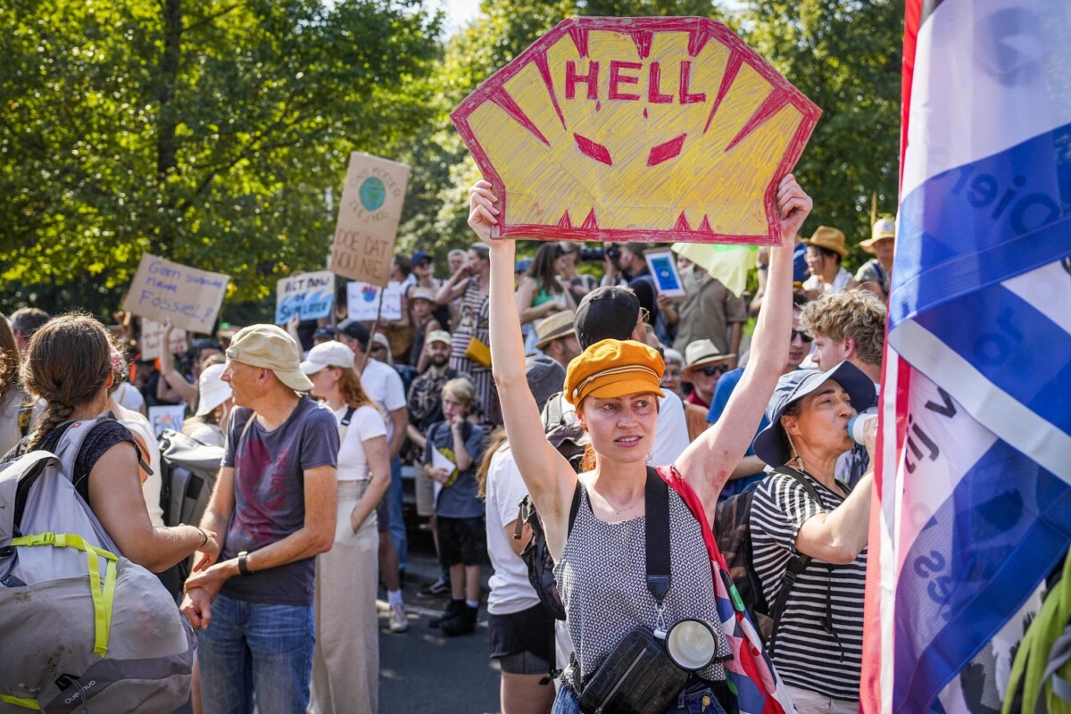 protesta combustibili fossili olanda