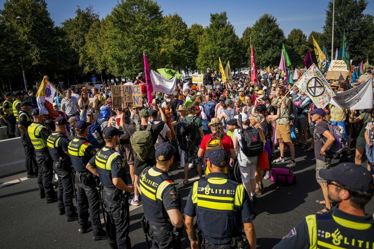 protesta combustibili fossili olanda
