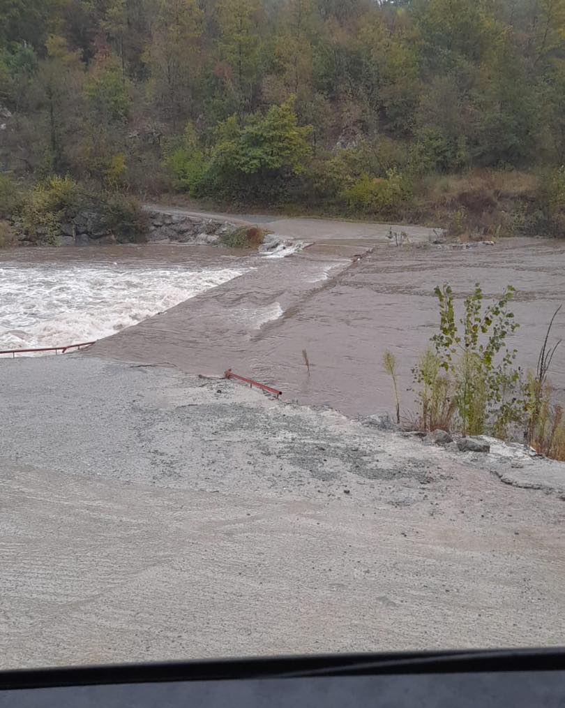 Chiusura dei guadi sul torrente Erro nel Comune di Cartosio per innalzamento di circa 1 metro del corso d'acqua