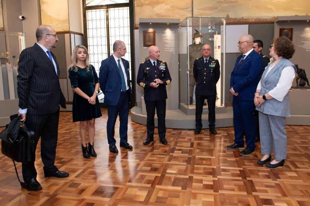 consegna Bibbia di Gutenberg aeronautica