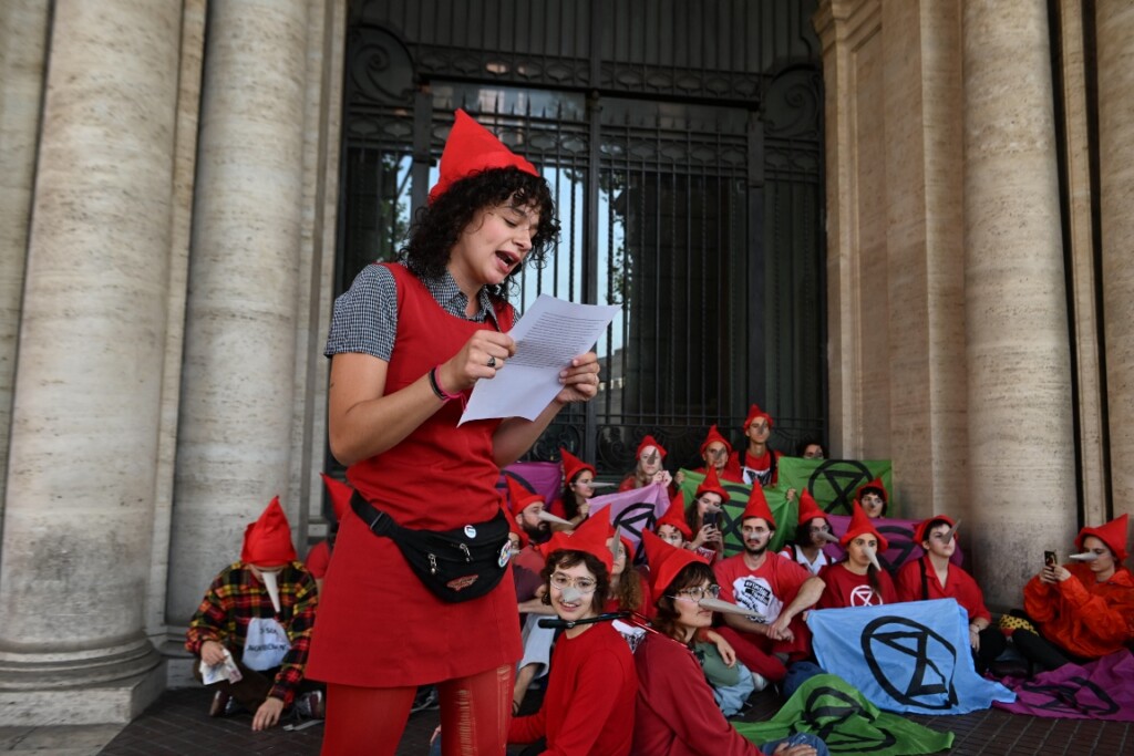 extinction rebellion mit
