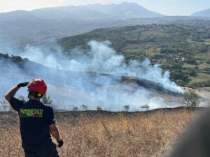 incendio Lettomanoppello abruzzo
