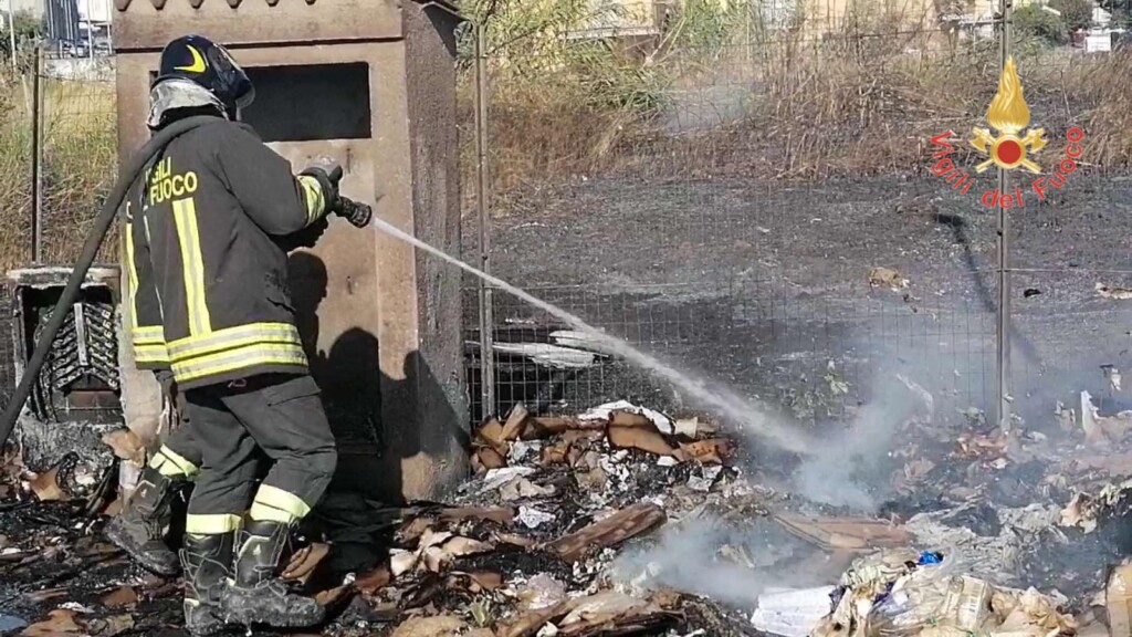 incendio catanzaro lido