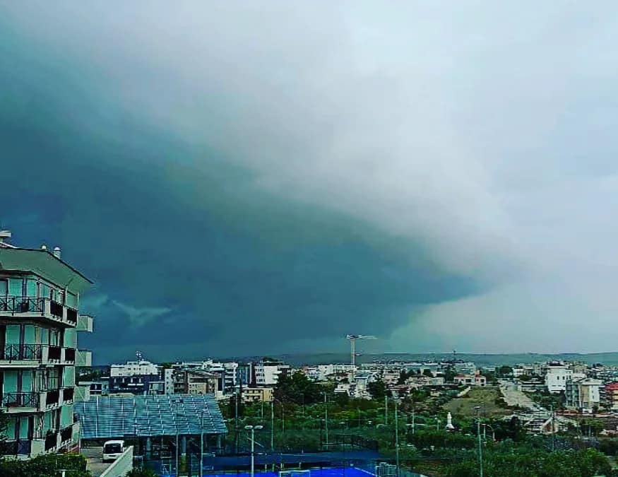 temporale puglia