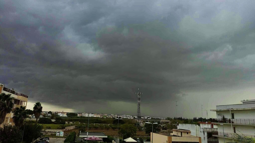 temporale puglia