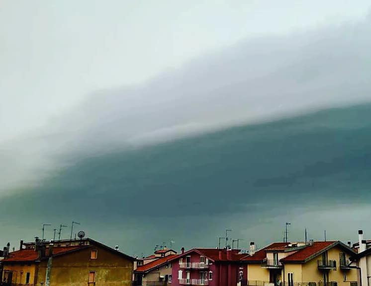 temporale puglia