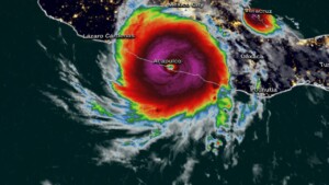 uragano otis landfall messico acapulco