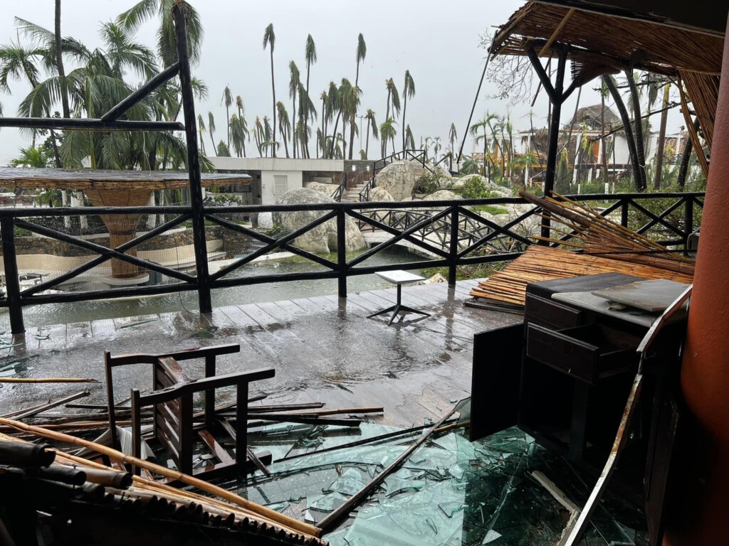 uragano otis messico acapulco