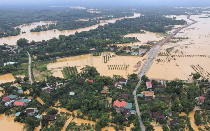 alluvioni inondazioni vietnam
