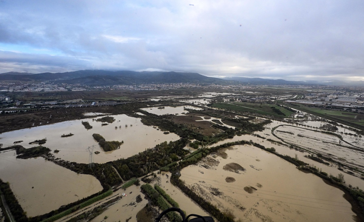 maltempo alluvione toscana campi bisenzio