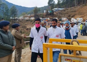 operai bloccati india