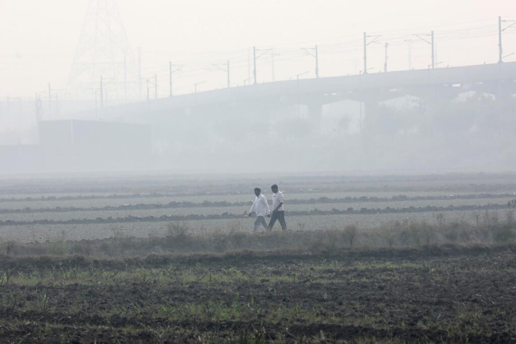qualità aria delhi smog india