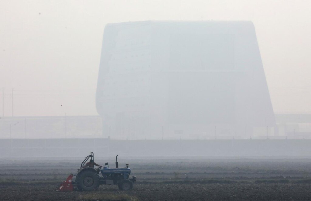 qualità aria delhi smog india