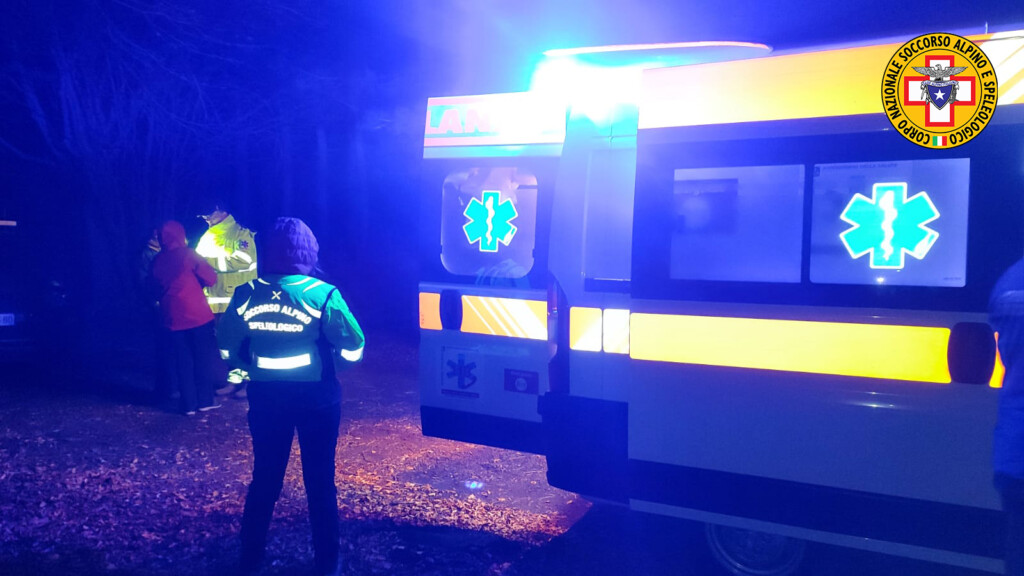 soccorso alpino notte etna