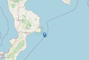 terremoto oggi calabria crotone catanzaro