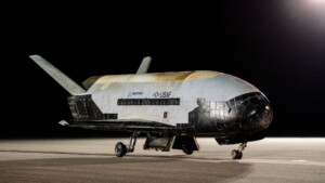 aereo spaziale X-37B
