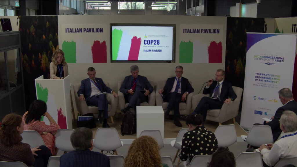 cop28 decarbonizzazione trasporto aereo