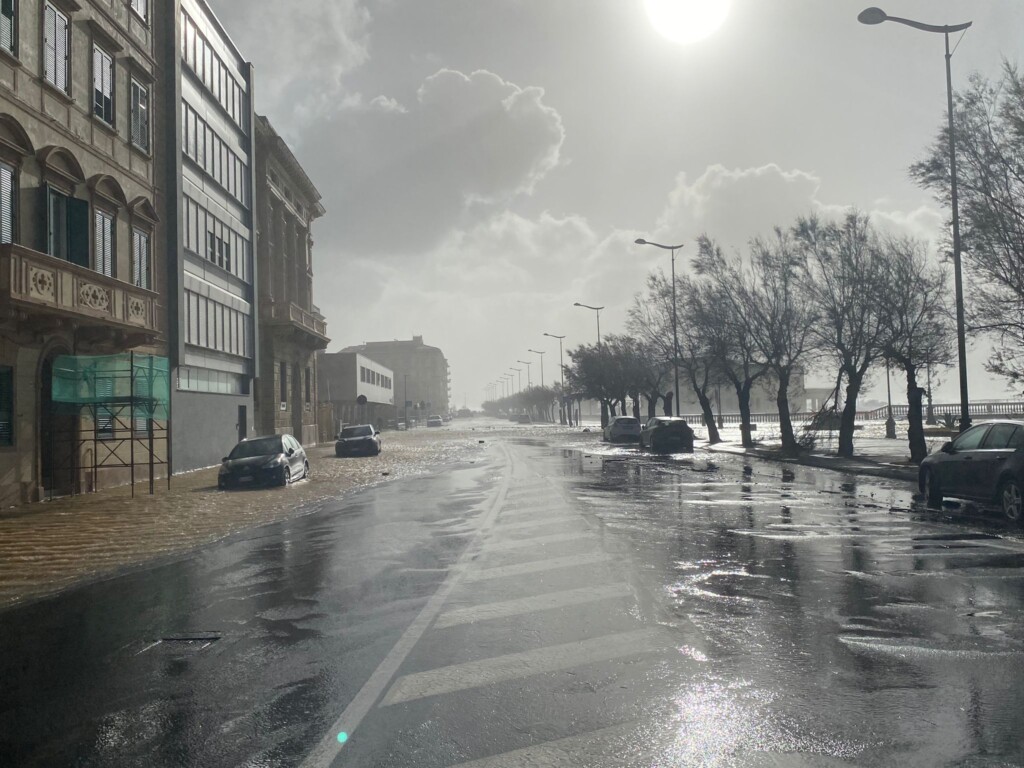 mareggiata livorno