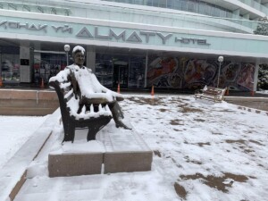 neve freddo almaty