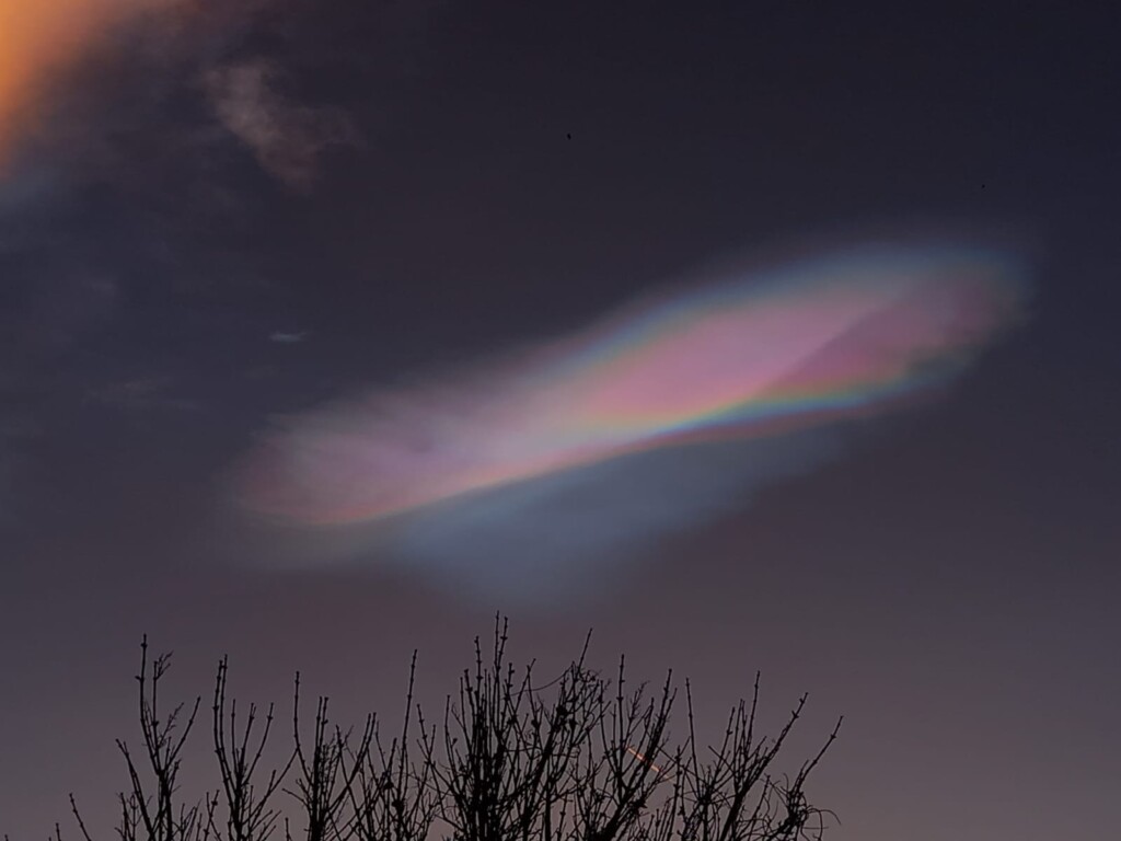 nubi lenticolari tramonto