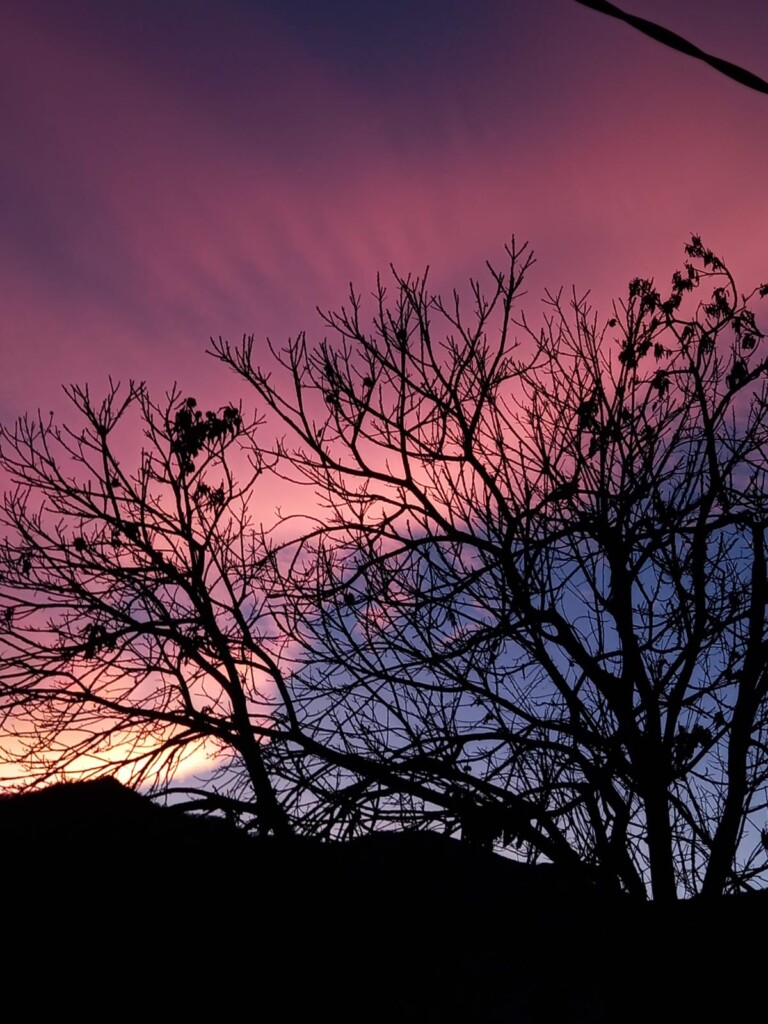 nubi lenticolari tramonto