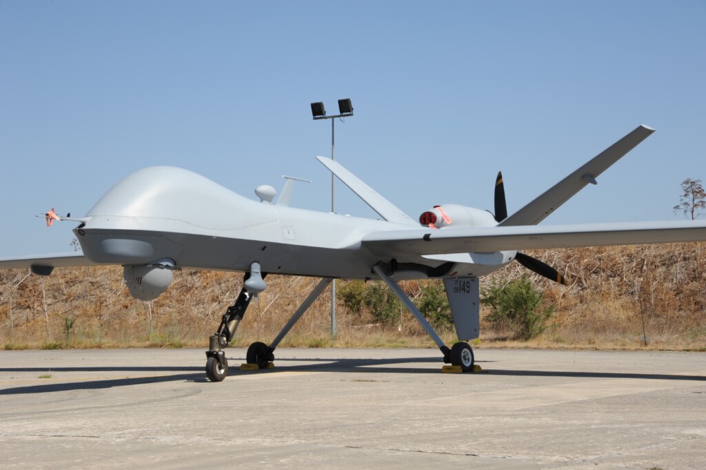 primo volo aeromobile militare a pilotaggio remoto italia