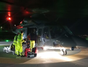 Malore su portacontainer, uomo salvato al largo di Trapani (2)