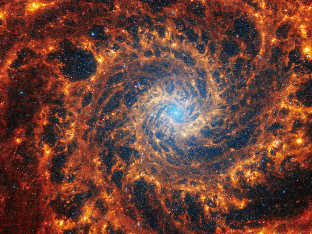 galassia NGC 628