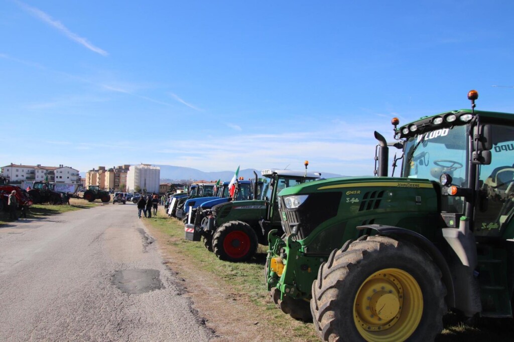protesta agricoltori trattori