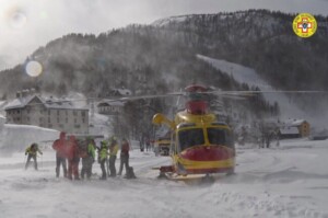 soccorso alpino neve