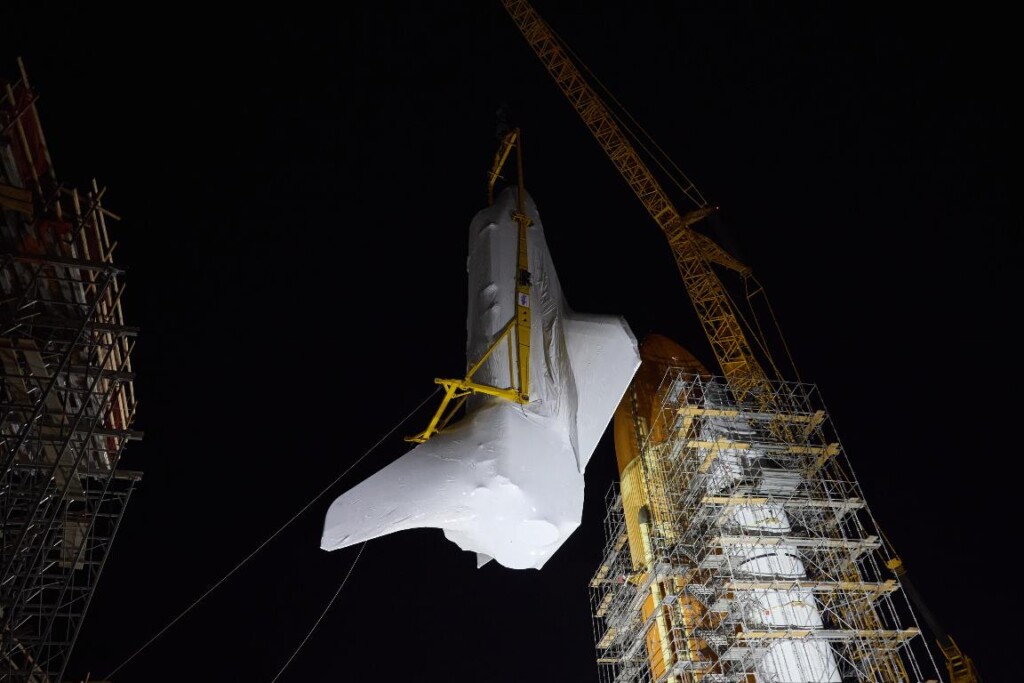 space shuttle endeavour
