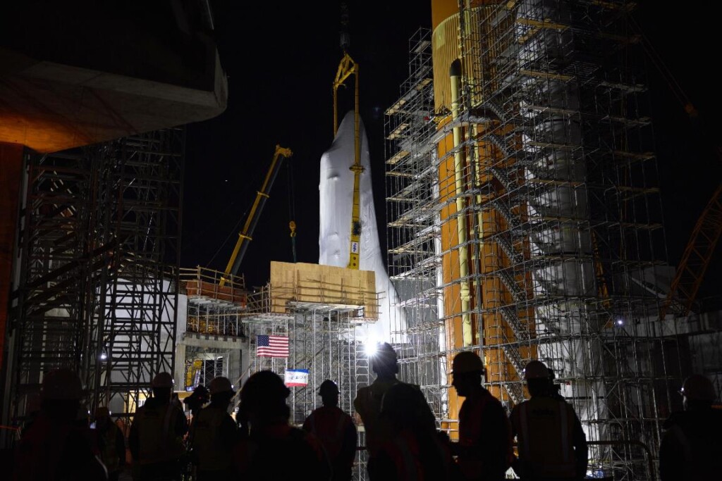 Space Shuttle Endeavour