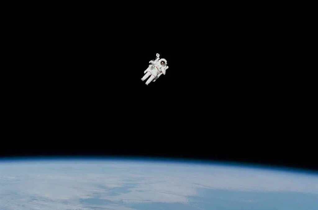7 febbraio 1984 passeggiata spaziale