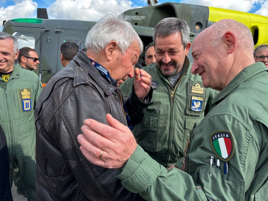 elicottero HH-212A aeronautica militare