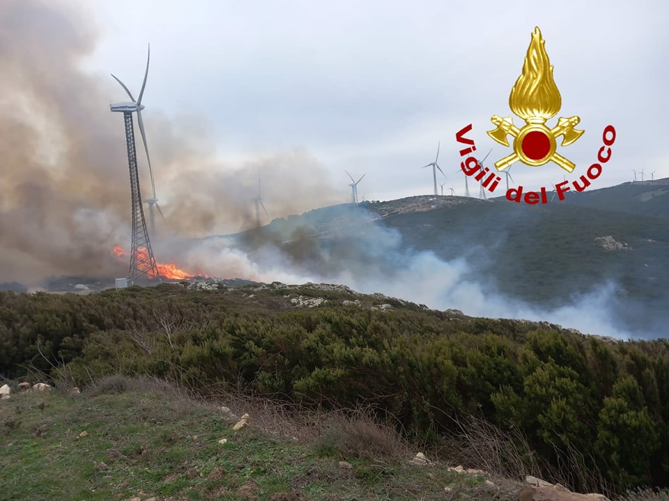 incendio Aggius sardegna