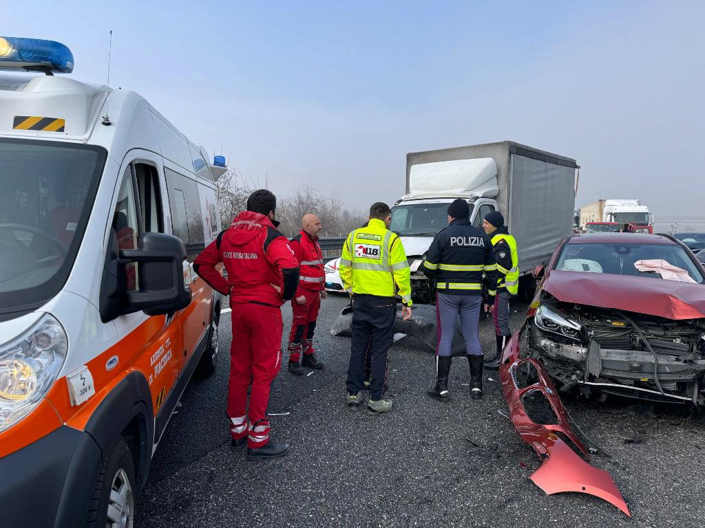 incidenti nebbia a1