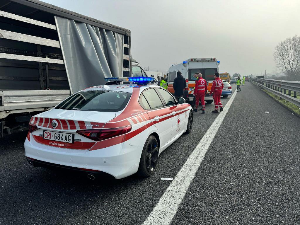 incidenti nebbia a1