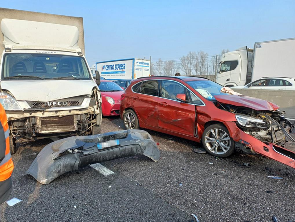 incidenti nebbia a1