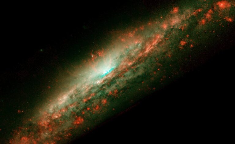 NGC 3079 hubble