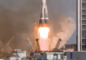 lancio soyuz satellite meteor-m