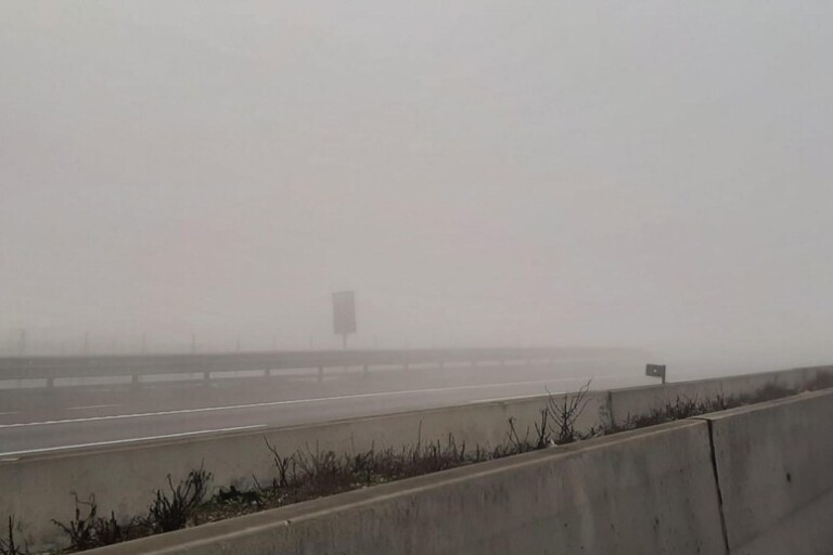 nebbia autostrada a26