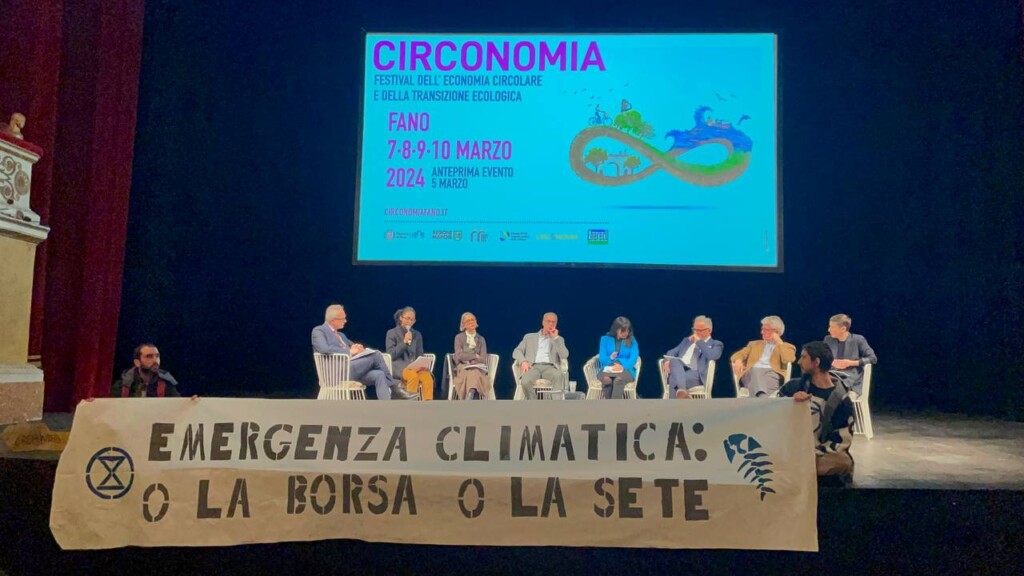 blitz extinction rebellion circonomia