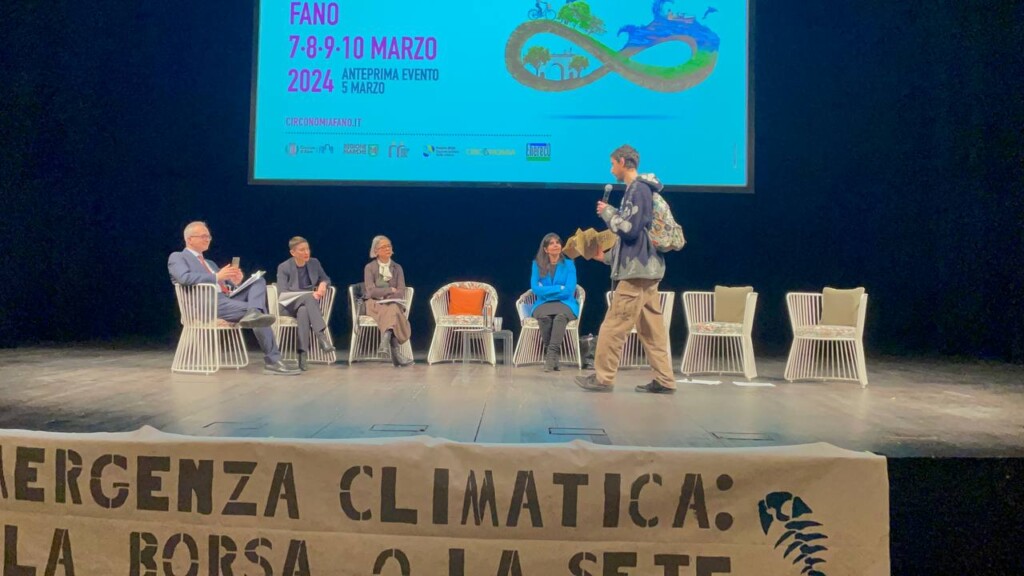 blitz extinction rebellion circonomia