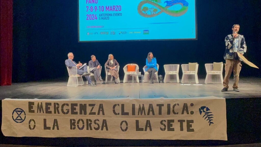 blitz extinction rebellion circonomia