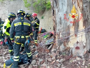 escursionista roghudi vecchio calabria